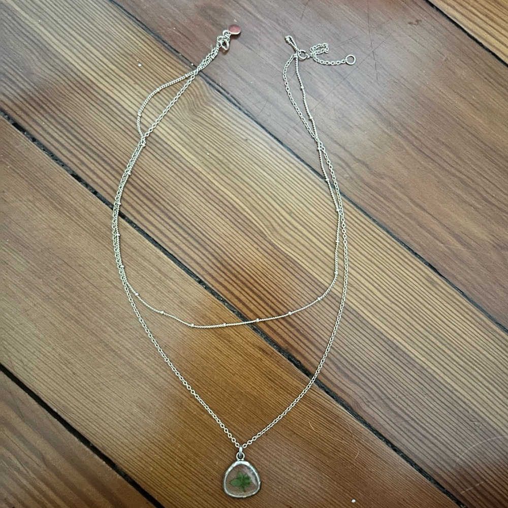 Silver Clover Pendant Necklace